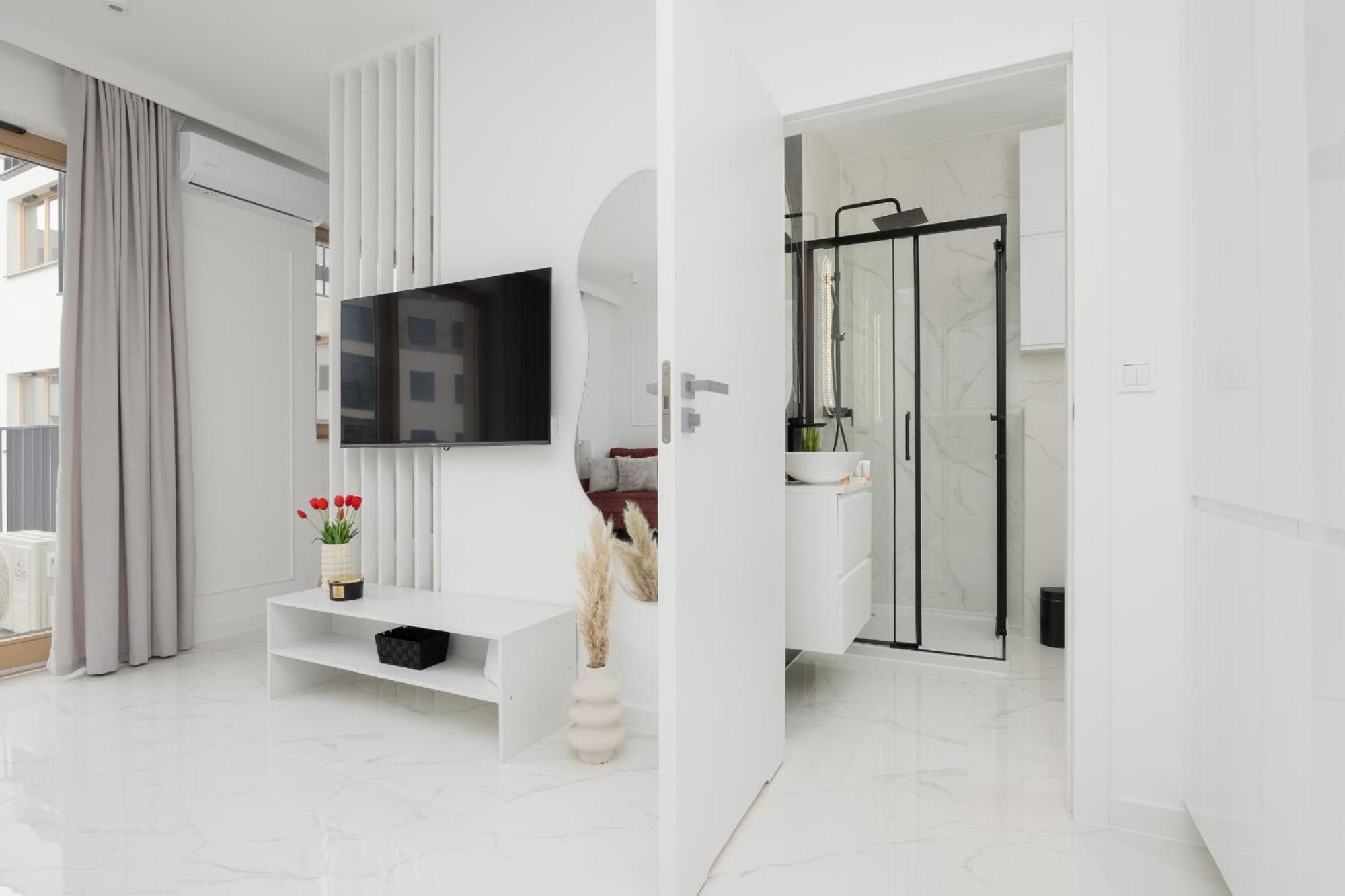 Air-conditioned Studio With Balcony By Renters Warschau